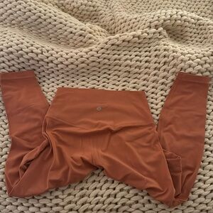 Lululemon leggings